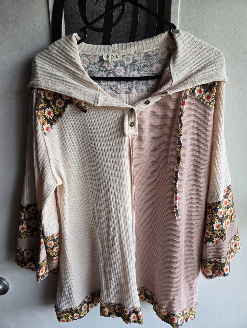 POL Cream and Pink Ribbed Hooded Sweater with Floral Trim NWOT